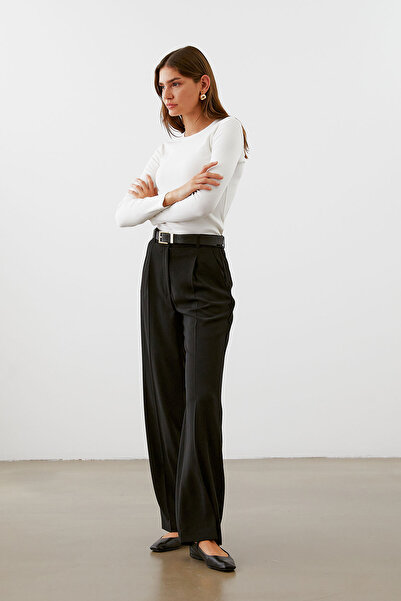 urban focus Crew Neck Basic Body