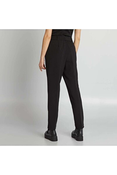KIABI Flowing carrot trousers black