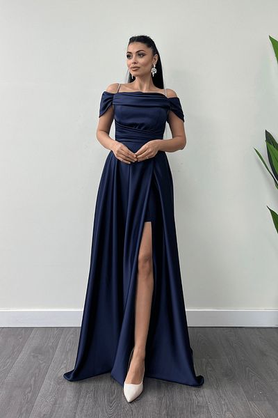 giyimmasalı Rochie de seara cu bretele din tesatura din satin - ALBASTRU ÎNCHIS