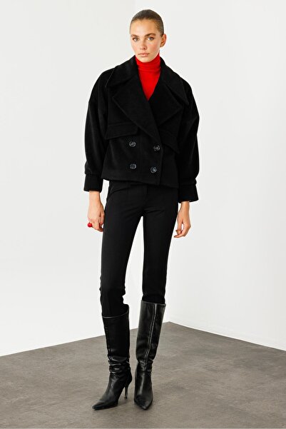 Moda İlgi Modailgi  Kruvaze Dört Düğmeli Kısa Kaşe Kaban Siyah