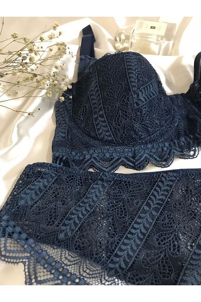 chiara grazia SUTIEN DE DANTELĂ ALBASTRĂ CU JUMĂTATE DE TAMPĂ