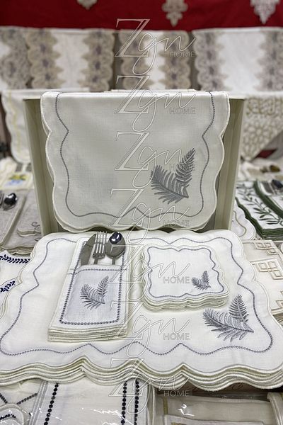 ZGNHome Set de 19 piese pentru 6 persoane, brodat cu palmier argintiu american