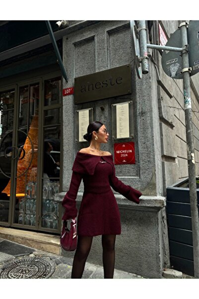 scyllastore SET DE TRICOURI CU FUSTA rosie Claret CU DETALAT DE CATARAMA