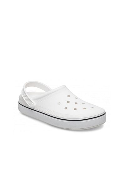 Crocs شبشب نسائي من White Off Court Clog