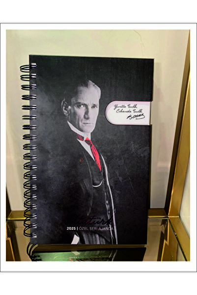KAREAJANS Atatürk 2026 Tarihli Ajanda (17X24 CM)