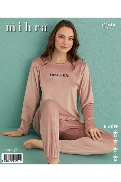 Mihra Velvet Long Sleeve Pajama Set
