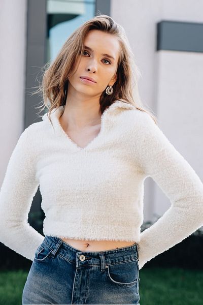 Pek Moda Ecru Women's Polo Collar Crop Sweater - Flexible, Lycra, Ribbed Knit, Long Sleeve, Plush