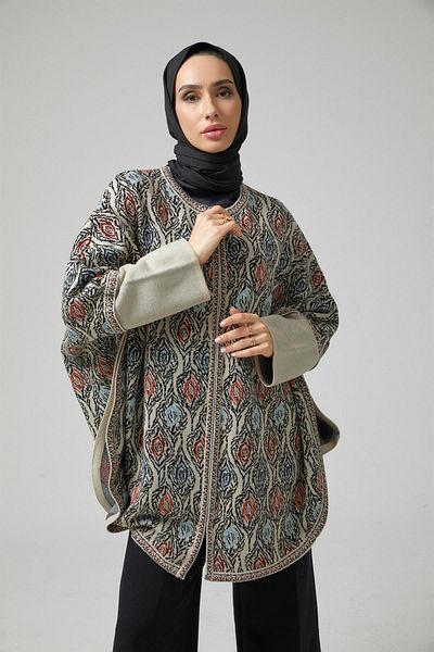Uludağ Triko Women's Gray Stone Zippered Two Color Poncho