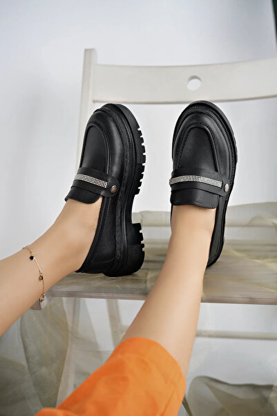 CICIKIZ Чорні шкіряні жіночі лофери з трьома пряжками, з підошвою на швах