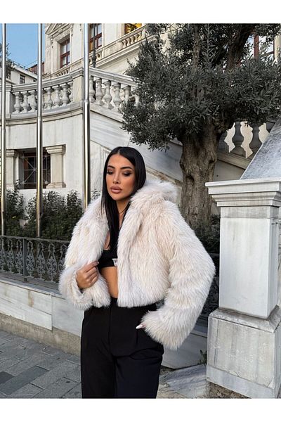 Kir Daniela Premium Hooded Faux Fur