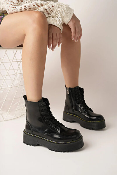 Ayakkabium Ki̇rox Women's Waterproof Boots with Chunky Heel Zipper and Laces