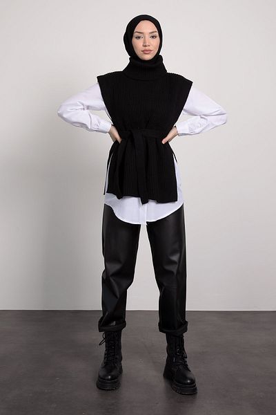Tesettür Diyarı Turtleneck Belt Detailed Hijab Sweater