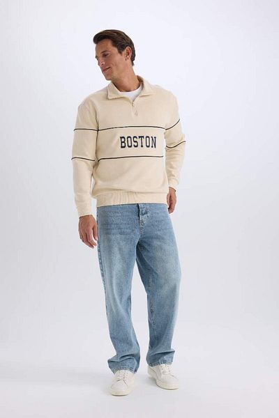 DeFacto New Season Relax Fit Stand Collar Zippered Printed Thick Sweatshirt