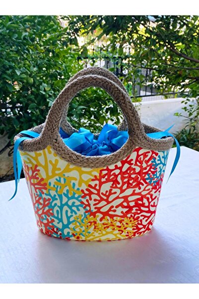 çanta tasarımcısı Corals Pouch Handbag