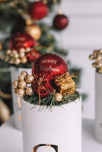 BC Flowers Kişiye Özel Kutuda Yılbaşı Hediyesi Şal