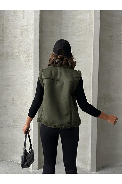 TOPSHOW Suede Collar Sheepskin Vest with Fur Inside and Zipper