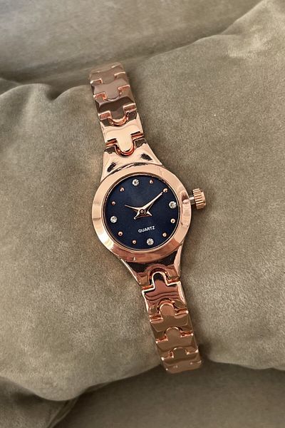 Leerybee Minimal Stylish Women's Wristwatch Nla-246
