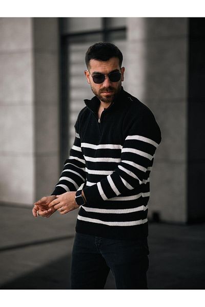Baycombine35 Men's Stand Collar Half Zipper Thin Striped Knitwear Sweater