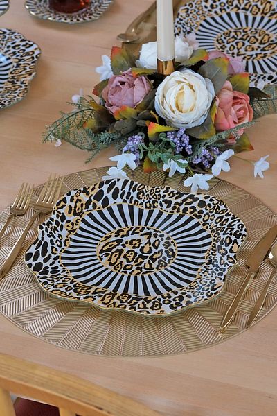 Glore Leopard Gold Gilt Glass Serving Plate Set for 6 People