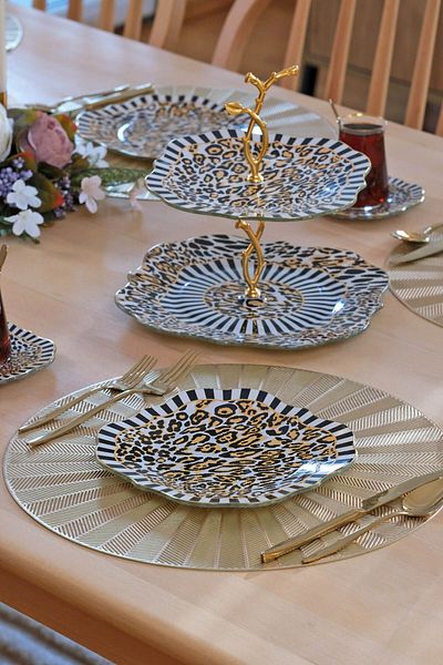 Glore Leopard Gold Gilded Glass Cake Plate Set for 6 People