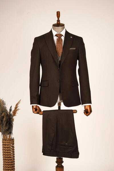 Guild بدلة قهوة بتأثير الصوف من Dresden مع سترة