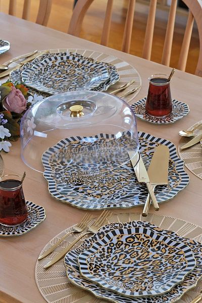 Glore Leopard Gold Gilded 6-Person 33-Piece Cake Tea Serving Catering Set
