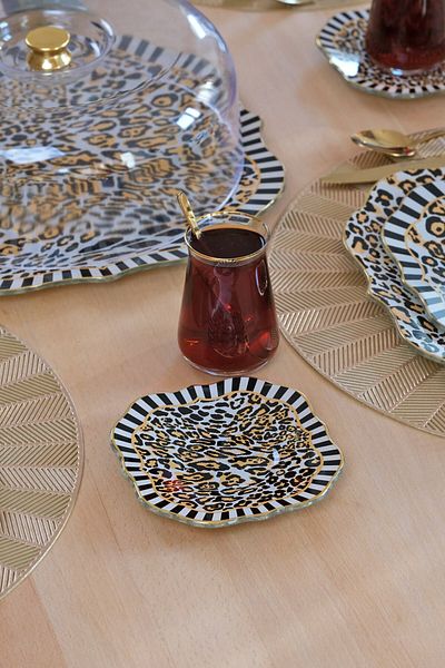 Glore Leopard Gold Gilded Glass Tea Plate Set for 6 People