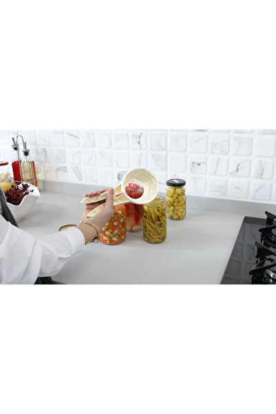 Ayver Plastlife Plastic Practical January Opener