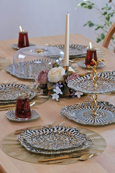 Glore Leopard Gold Gilded 6-Person 33-Piece Cake Tea Serving Catering Set