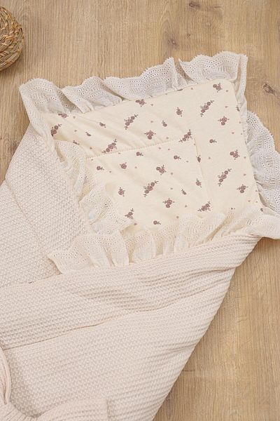 Sitilin Beige Baby Girl Lace Scalloped Swaddle Blanket - Stl6891