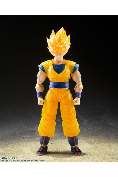 BANDAI Dragon Ball Z Super Saiyan Goku - Z Fighter Exclusive Figure - Tamashii Store