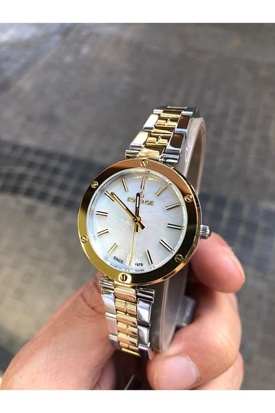 Essence Women's Wristwatch