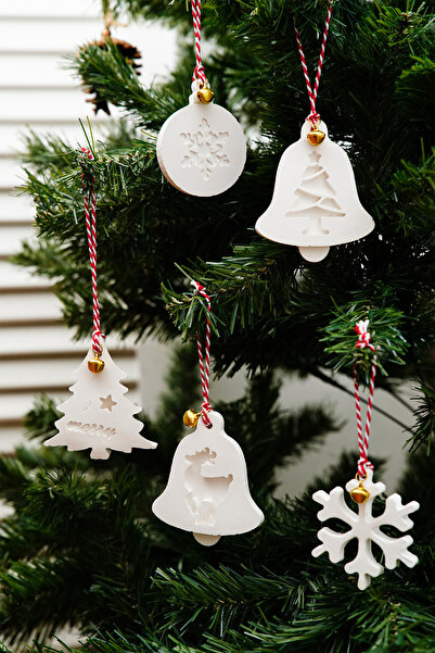 sin istanbul زينة شجرة عيد الميلاد مكونة من 5 قطع من حبل Martenicka وجرس ذهبي