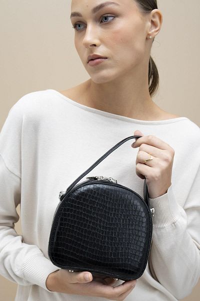 Matthew Cox Black Patent Leather Sç Byn2312 Women's Handbag