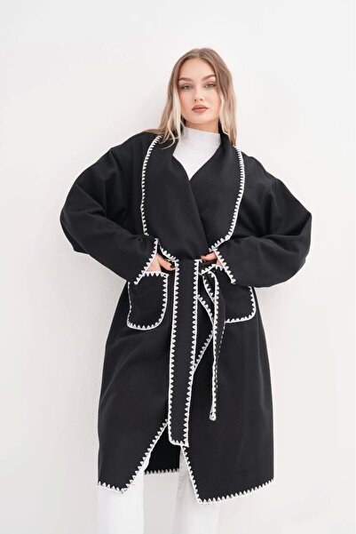 ayakuydur Kadın Siyah Kuşaklı Kaşe Kaban