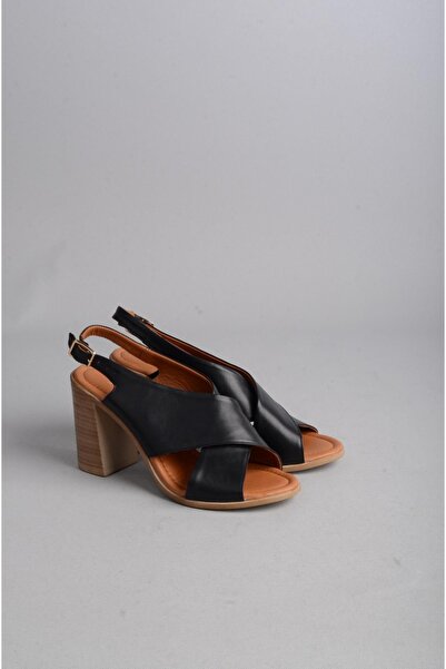 SEÇ KUNDURA صندل نسائي بكعب من الجلد الطبيعي - اختيار 3004 أسود (ارتفاع الكعب...