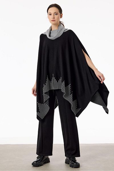 Tığ Triko Black Knitwear Pants and Poncho Set