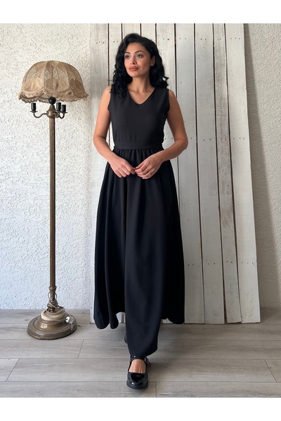 KÜÇÜĞÜM BUTİK Rochie neagră creponată