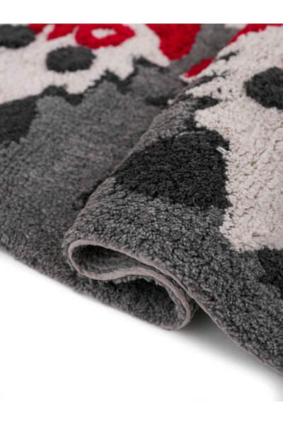 LC Waikiki Yilbasi Themed Bathroom Mat 50X80 cm - W4As23Z8