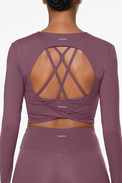 Oysho Comfortlux sırtı açık uzun kollu crop tişört