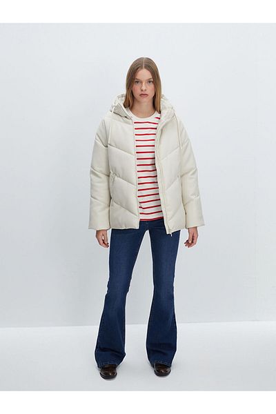 LC Waikiki Women's Buoy Coat with Hooded Leather Overlay - W49600Z8