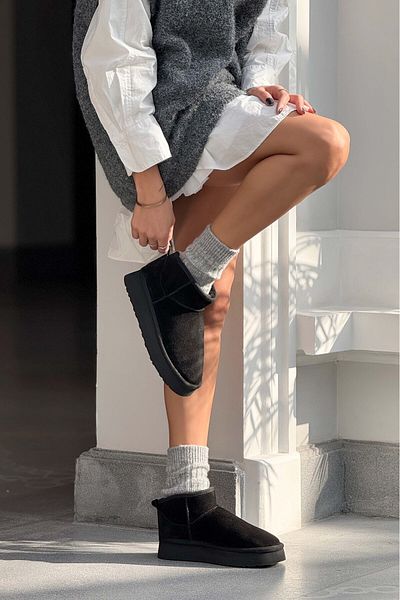 NİŞANTAŞI SHOES حذاء نسائي أسود صغير من جلد الغزال الأصلي ونعل سميك