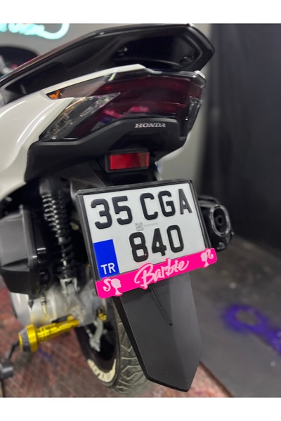 SERDAR UYSAL MODİFİYE CENTER PCX BARBİE PLAKALIK