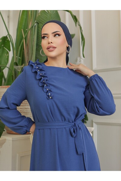 Modamorfo Φόρεμα Ayrobin με λεπτομέρεια από πέτρα με βολάν και ζώνη - Ινδικό