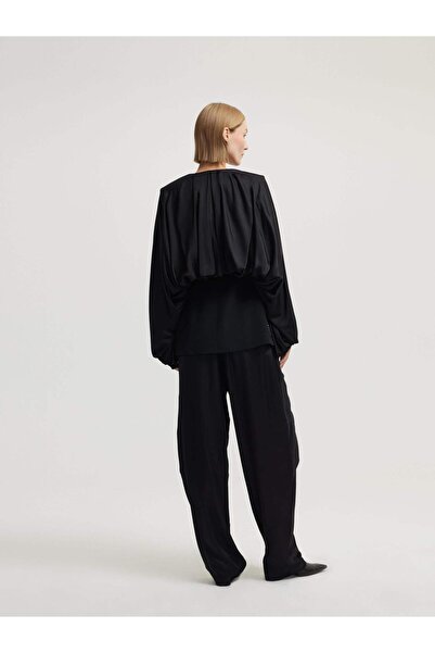 BAQA Taş Detaylı Siyah Ceket