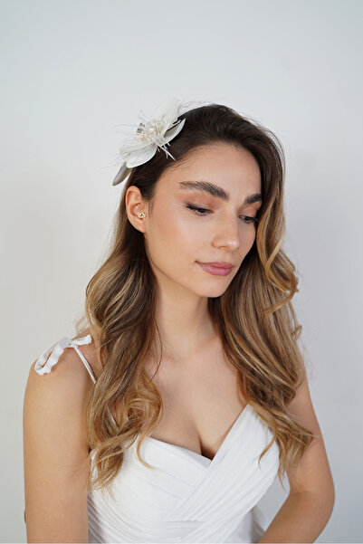 Nişantaşı tasarım ELVİS Tüy Detaylı İki Orkideli Nikah, Söz ve Düğün Aksesuarı
