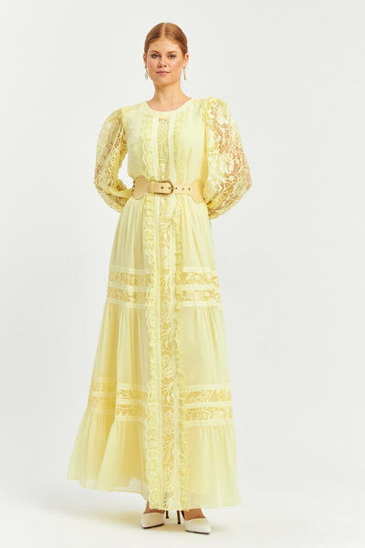 İnce Dantel  Fırfır ve Kemer detaylı Uzun Elbise