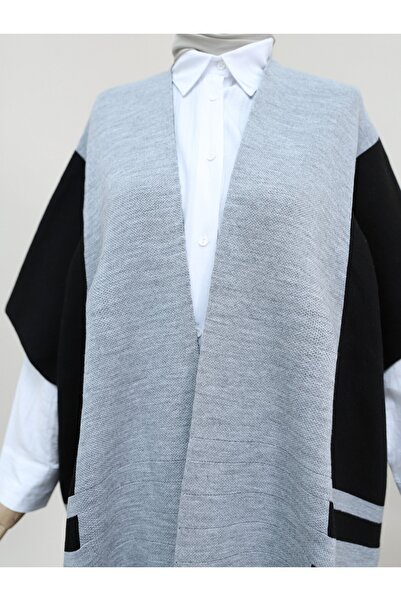 Modamorfo Black Short Sleeve Side Slit Knitwear Poncho