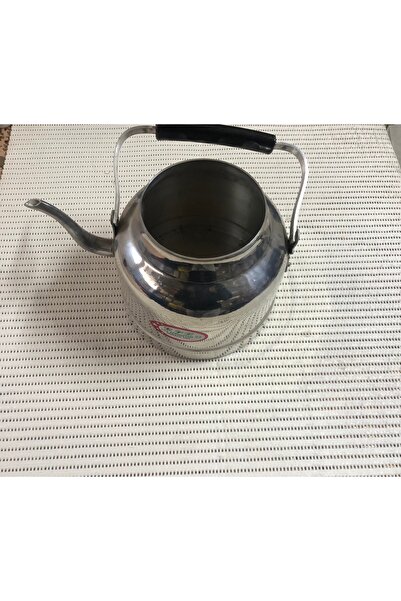 By Coskun Efe çoban çaydanlığı