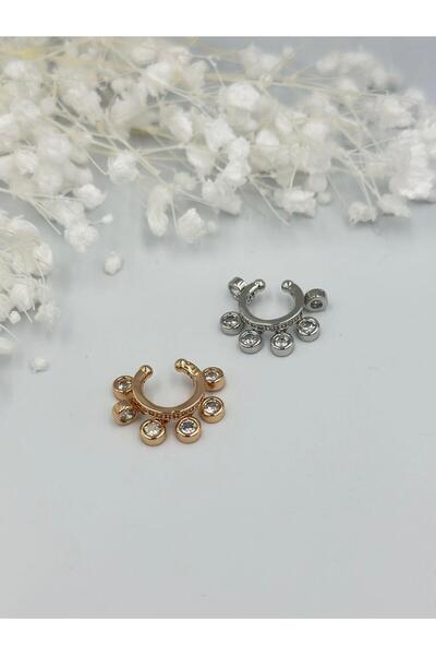 MyladyAccessoriess Tek Taş Sallantı Detaylı Kıkırdak Küpe Gümüş